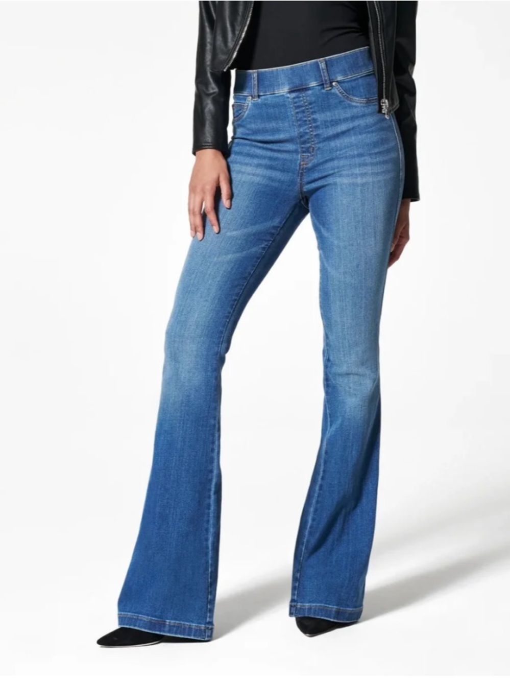 Spanx Flare Jean in Vintage Indigo Size XS